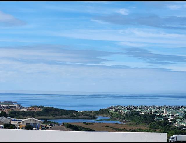 973M² VACANT LAND FOR SALE IN ISLAND VIEW
